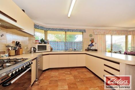 Property photo of 2 Kirkland Way Parmelia WA 6167