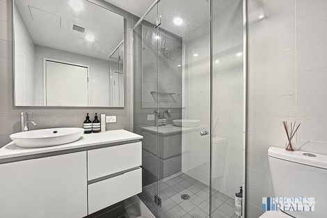 Property photo of 405/80 Rider Boulevard Rhodes NSW 2138