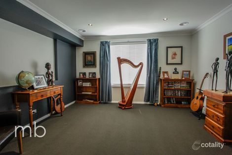 Property photo of 78 William Maker Drive Orange NSW 2800