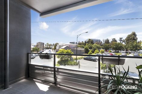 Property photo of 24 Greenham Place Footscray VIC 3011