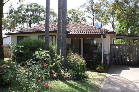 Property photo of 10 Warrina Avenue Summerland Point NSW 2259