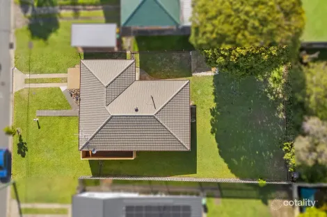 Property photo of 14 Bradnor Street Carina QLD 4152