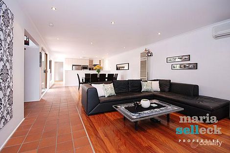 Property photo of 2 Moore Place Banks ACT 2906