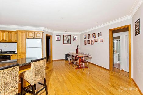 Property photo of 14 Wombeyan Court Wattle Grove NSW 2173