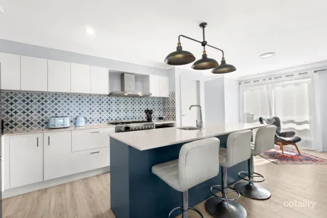 Property photo of 37 Valley Crescent Palmview QLD 4553