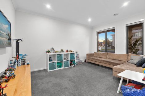 Property photo of 29 McAllister Drive Cranbourne East VIC 3977