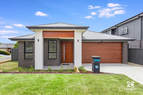 29 Kowald St, Elderslie, NSW 2570