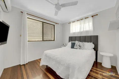 Property photo of 9 Keppel Avenue Clinton QLD 4680