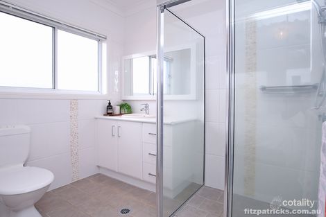 Property photo of 16 Birri Place Glenfield Park NSW 2650