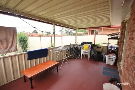 Property photo of 29 Hydrangea Place Macquarie Fields NSW 2564