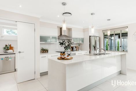 Property photo of 1 Estuary Crescent The Ponds NSW 2769