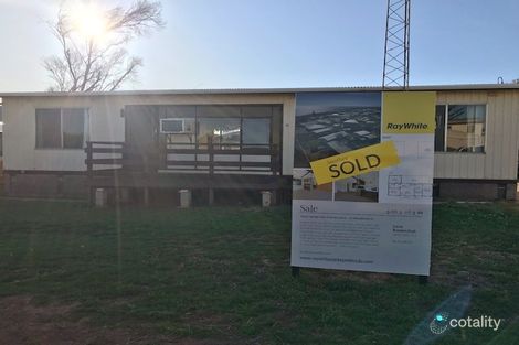 10 Woodforde Dr, North Beach, SA 5556