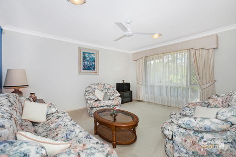 Property photo of 61 Selkirk Crescent Upper Kedron QLD 4055