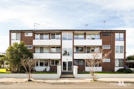 Property photo of 2/209-213 Maribyrnong Road Ascot Vale VIC 3032