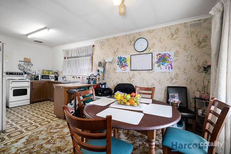 Property photo of 250 Learmonth Road Wendouree VIC 3355