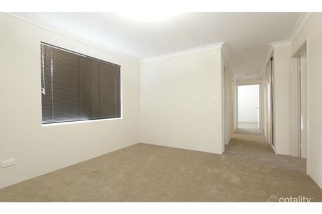 Property photo of 18 Hardey East Road Wattle Grove WA 6107