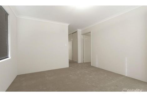 Property photo of 18 Hardey East Road Wattle Grove WA 6107