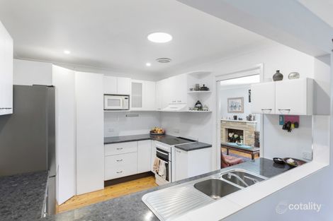 Property photo of 207 Lakedge Avenue Berkeley Vale NSW 2261