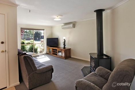 Property photo of 34 Stuart Drive Woodend VIC 3442