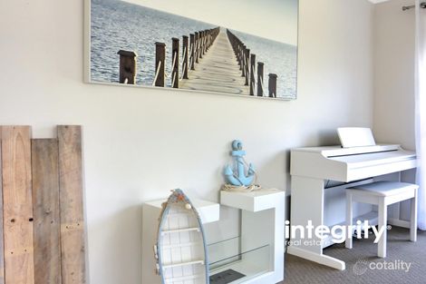 Property photo of 2 Golden Ash Close Worrigee NSW 2540