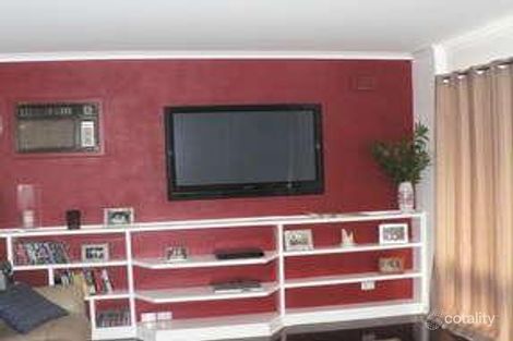 Property photo of 16 Richard Avenue Hackham SA 5163