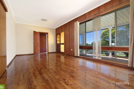 Property photo of 16 Tresnan Street Unanderra NSW 2526