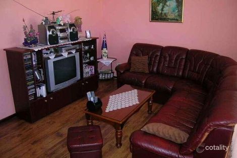 Property photo of 1 Fussel Green Stratton WA 6056