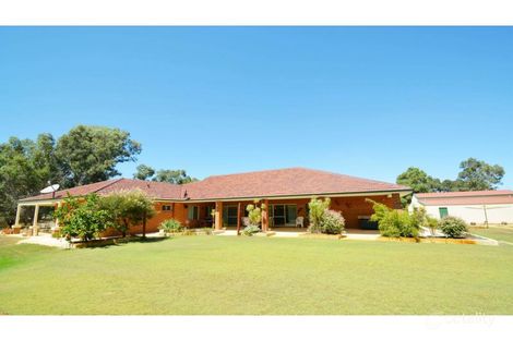 Property photo of 23 Ballak Place Oakford WA 6121