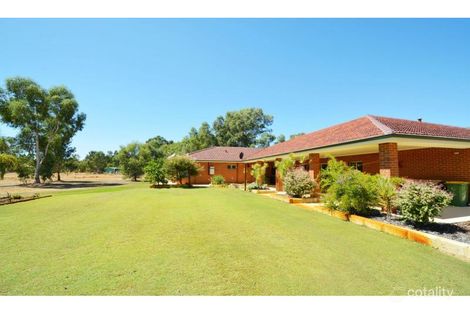 Property photo of 23 Ballak Place Oakford WA 6121