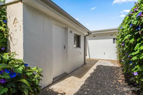 Property photo of 28 Maxwell Street Adelaide SA 5000