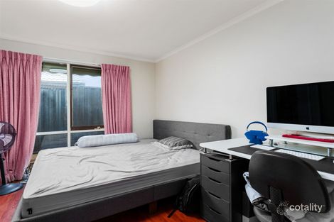 Property photo of 3 Clairmont Close Somerville VIC 3912