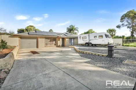 34 Bundarra Ct, Craigmore, SA 5114