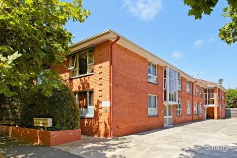 Property photo of 8/11 Tiuna Grove Elwood VIC 3184