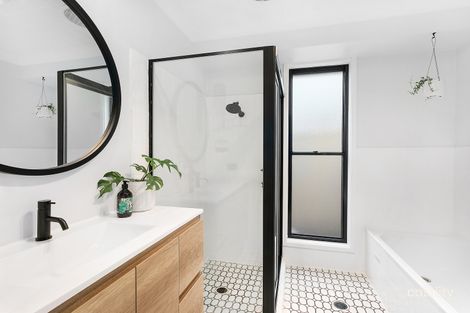 Property photo of 47 Warrina Avenue Summerland Point NSW 2259