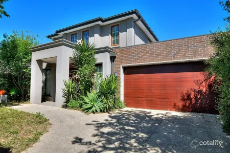 1/8 Donald St, Blackburn South, VIC 3130