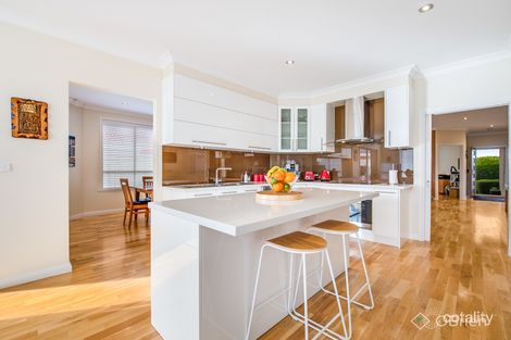 Property photo of 22 Ryland Circuit Delahey VIC 3037