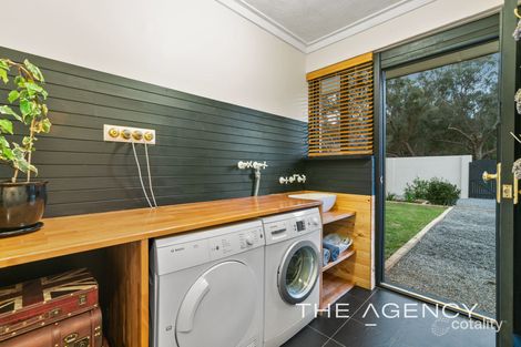 Property photo of 12 Alandale Road Greenmount WA 6056