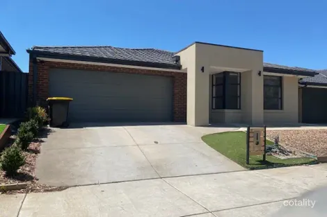 Property photo of 9 Veltins Way Strathtulloh VIC 3338