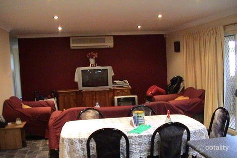 Property photo of 22 Wollomombi Way Hoxton Park NSW 2171