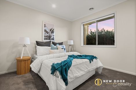 Property photo of 5 Gourgaud Street Casey ACT 2913