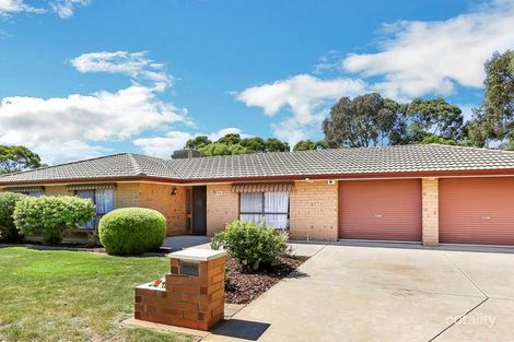 17 Gumbrae Ave, Salisbury Downs, SA 5108