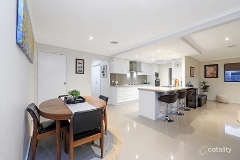 Property photo of 33 Eildon Parade Rowville VIC 3178