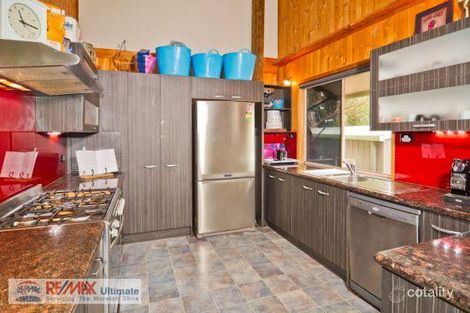 Property photo of 14 Wollumbin Place Narangba QLD 4504