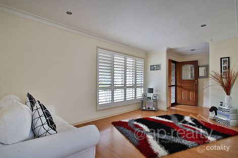 Property photo of 34 Renoir Crescent Forest Lake QLD 4078