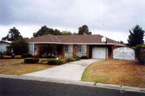 Property photo of 18 Dewhirst Street Goulburn NSW 2580
