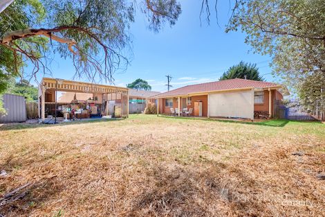 Property photo of 7 Ballanee Grove Cranbourne North VIC 3977