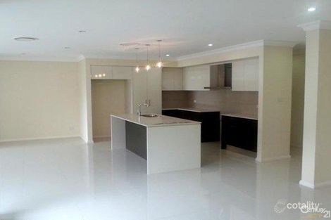Property photo of 37 Indigofera Circuit Mount Annan NSW 2567