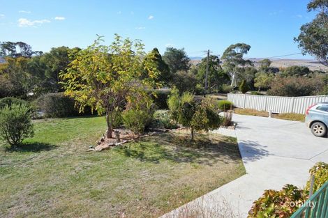 Property photo of 5 Maneroo Place Cooma NSW 2630