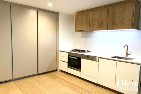 2014/23 Mackenzie St, Melbourne, VIC 3000