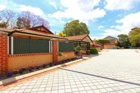 Property photo of 1/376 Belgravia Street Cloverdale WA 6105